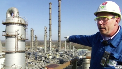 Verleihmedium Wie Heizöl und Rohbenzin veredelt werden Vorschaubild